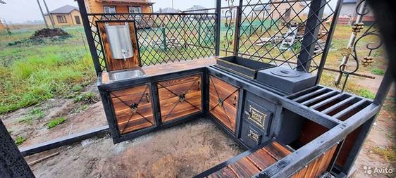 باربیکیو گازی درالاچیق فلزی